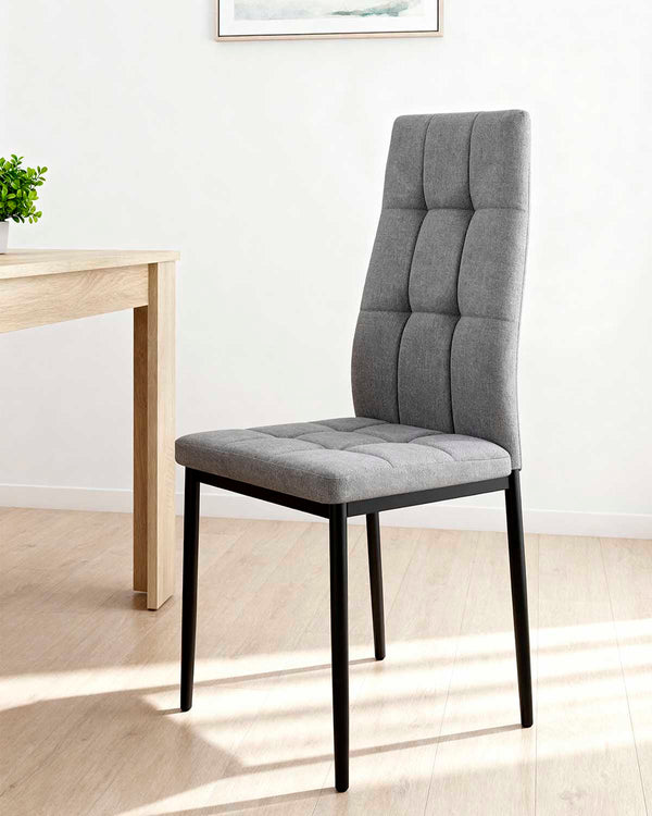 Conjunto de 4 cadeiras de sala de jantar estofadas Leonor