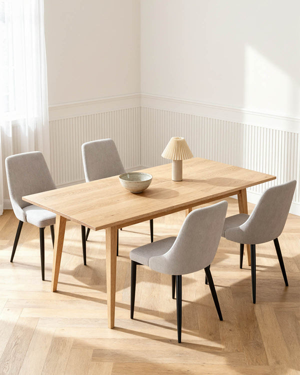 Pacote poupança de mesa extensível Ebony e cadeiras Agnes