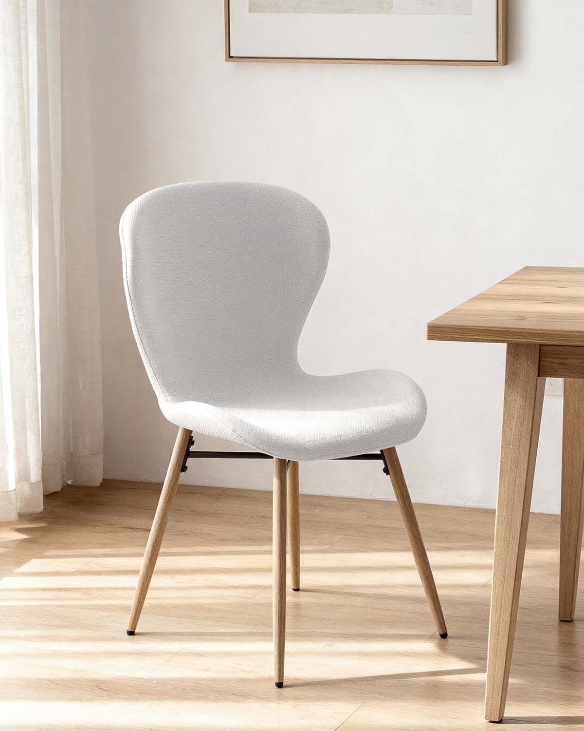 Conjunto de 4 cadeiras de sala de jantar estofadas Helene