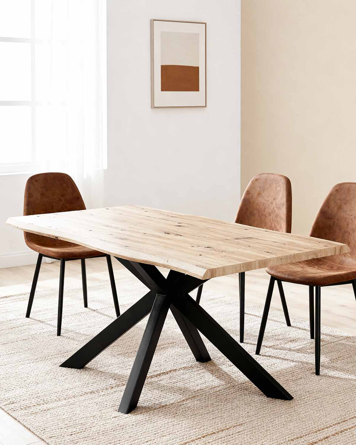 Mesa de jantar com tampo irregular Thelma