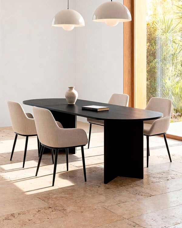 Conjunto de poupança de mesa Jacklyn e cadeiras Verna